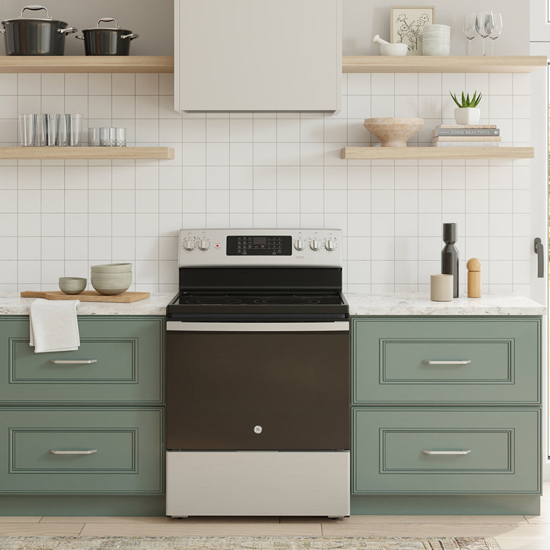 GE 30” Free-Standing Electric Convection Range with No-Preheat Air Fry