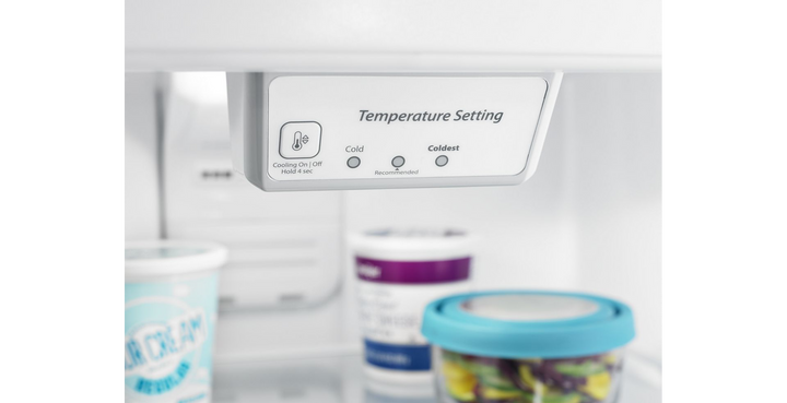 Amana Refrigerator 30" Top-Freezer 18. Cu. Ft.