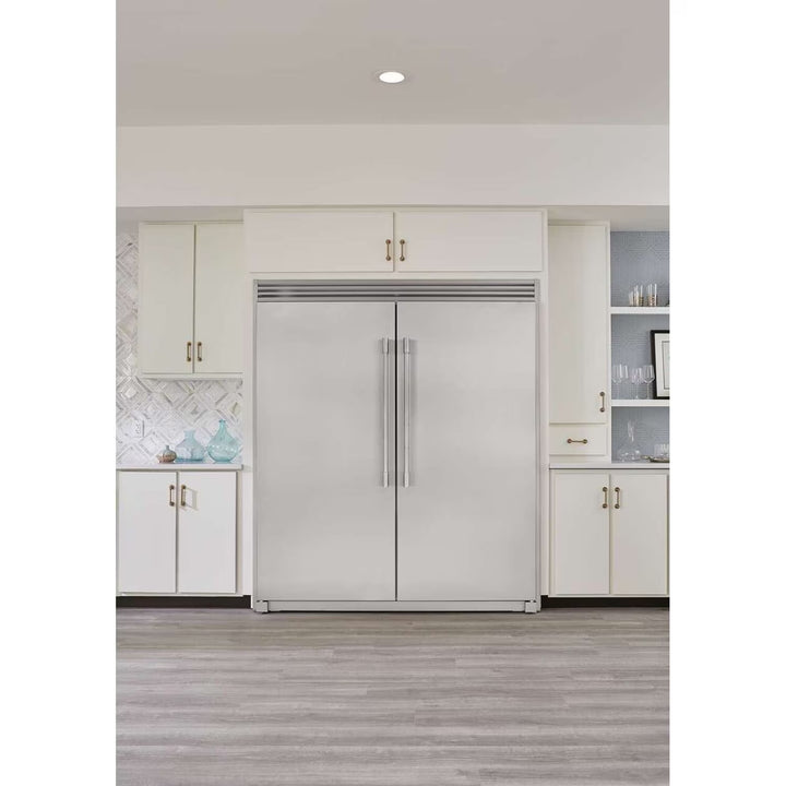Frigidaire Professional 19 Cu. Ft. Single-Door Freezer