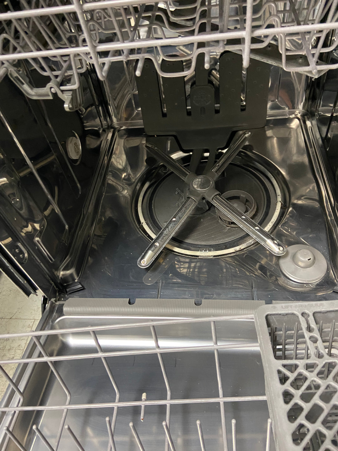 [USED] KitchenAid Dishwasher - White