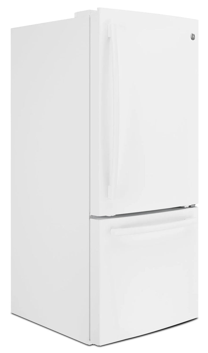 GE 20.9 cu.ft. Bottom Freezer Refrigerator White